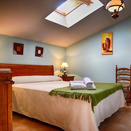 Casa Rural La Morena Castroverde de Cerrato ภายนอก รูปภาพ